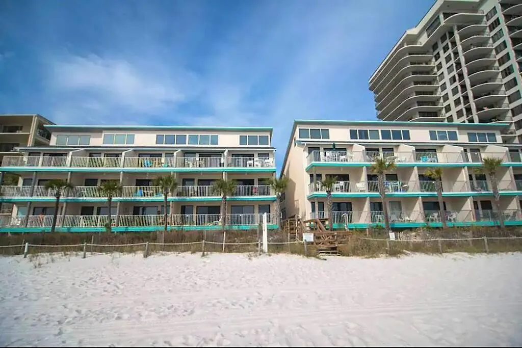 Apartment Cozy And Bright Condo On Private Section Of Beach With A Pool! Panama City Beach United States